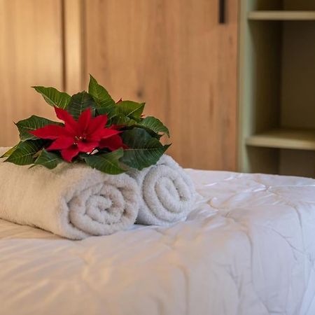 חאניה Yro Apartment מראה חיצוני תמונה